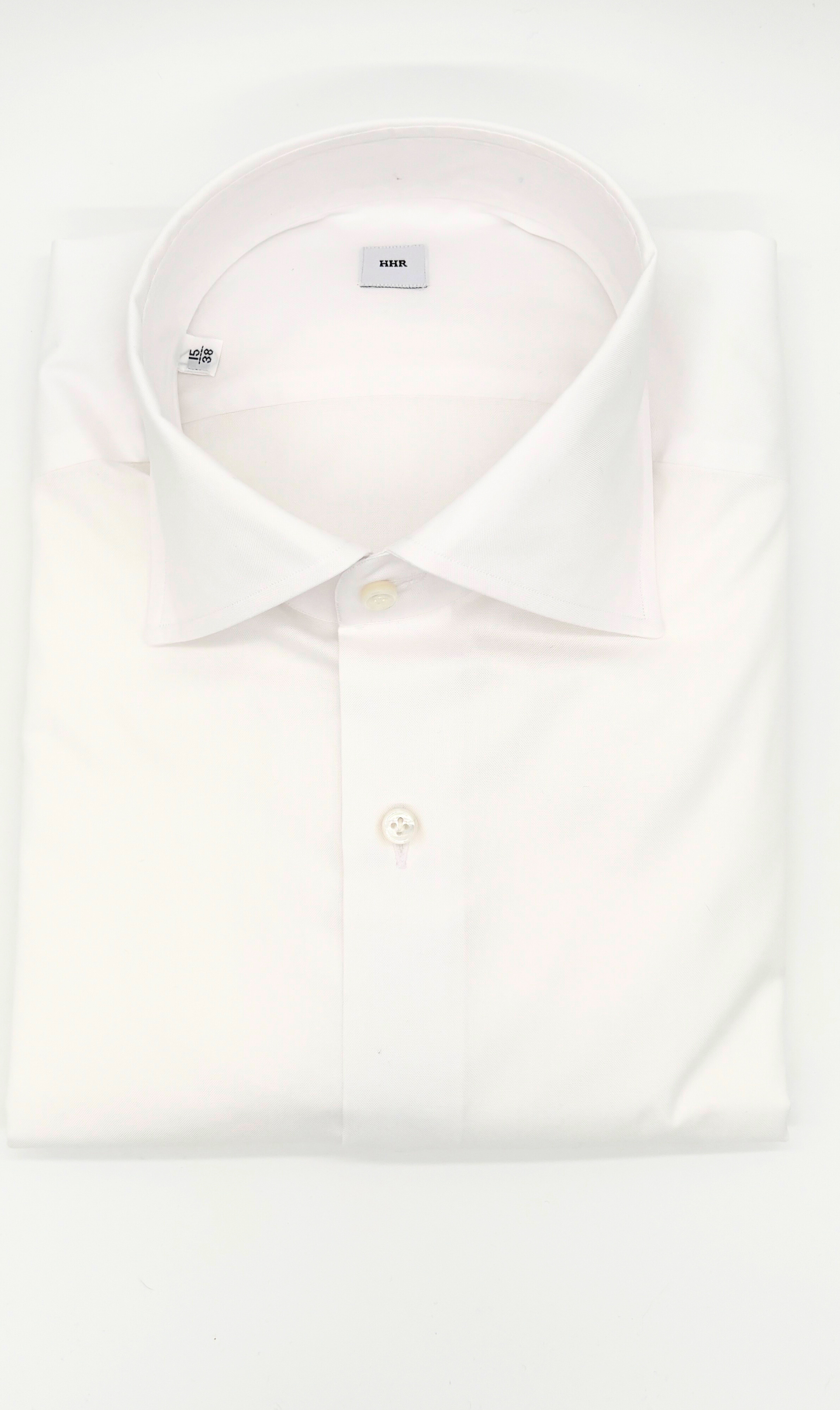 Nachhaltiges Herrenhemd in weiß, Slim-Fit-Schnitt, handgefertigt in Italien aus ägyptischer Baumwolle.
